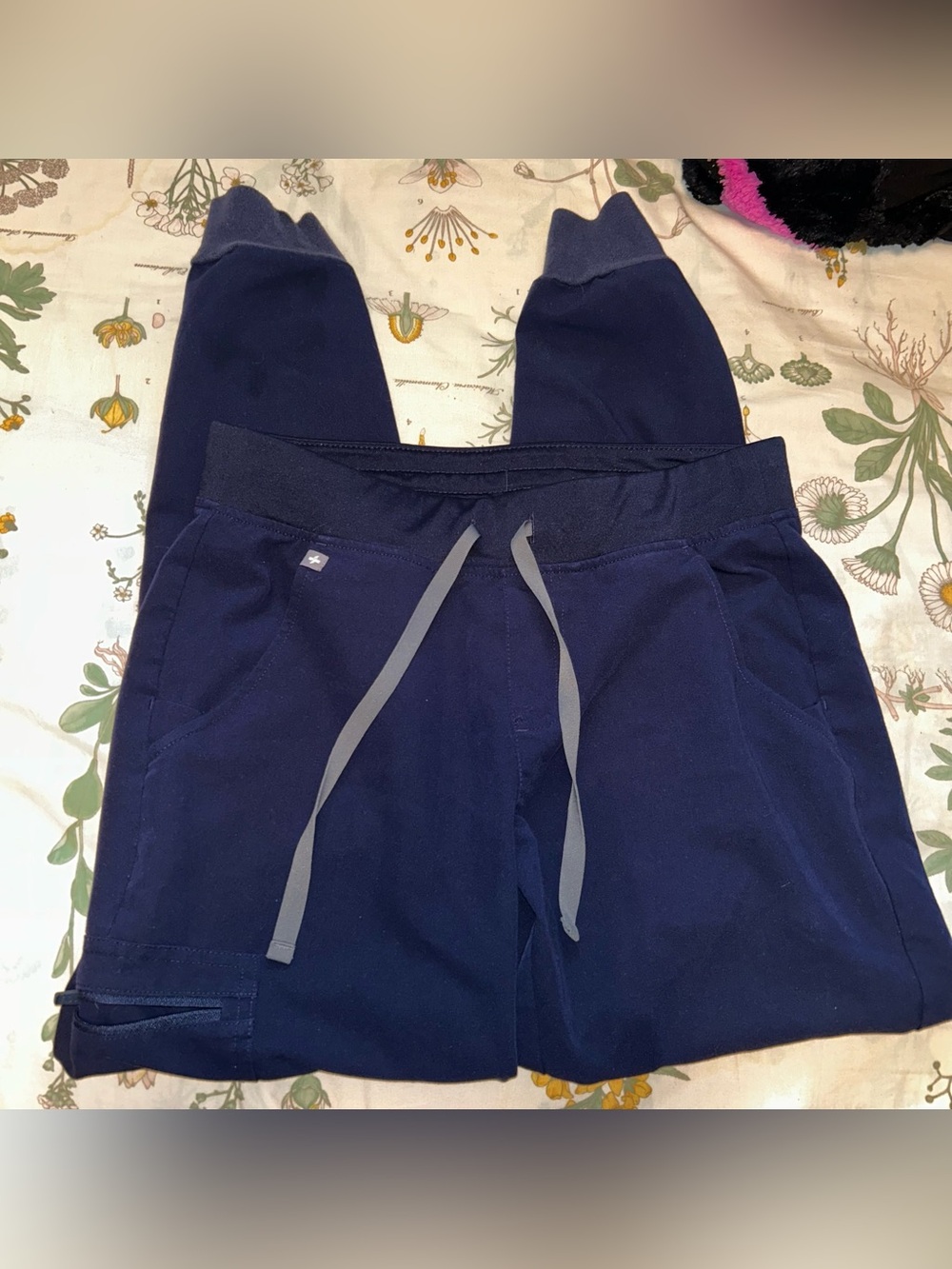 Navy blue Figs Zamora jogger scrubs,